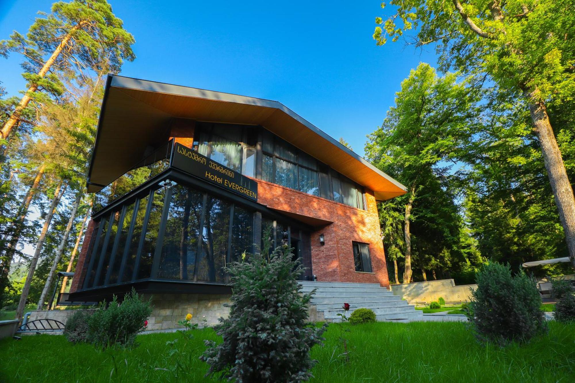 Hotel Evergreen Borjomi Exterior foto