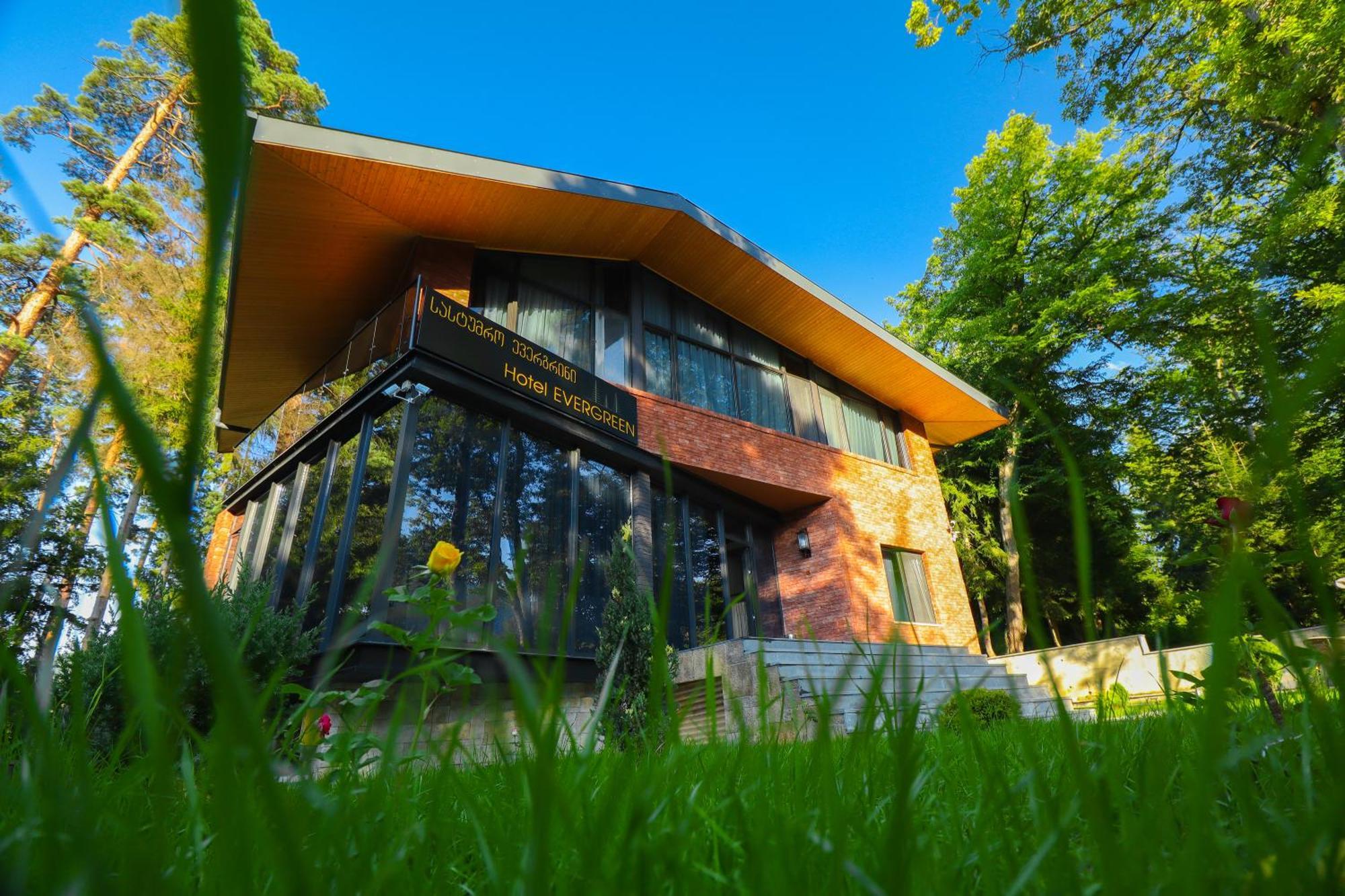 Hotel Evergreen Borjomi Exterior foto