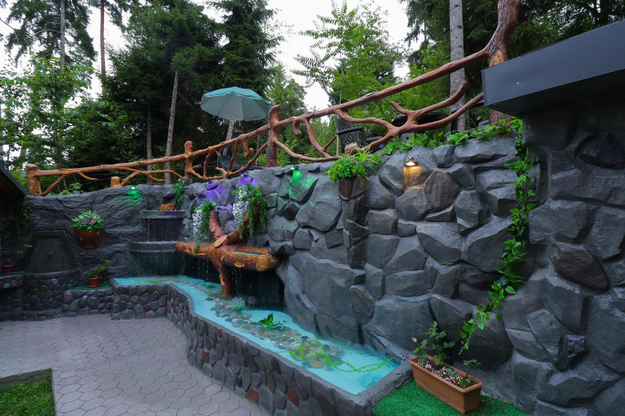 Hotel Evergreen Borjomi Exterior foto